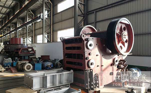 對輥破碎機怎么用?