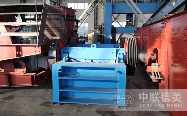 沖擊破碎機的型號與參數(shù)